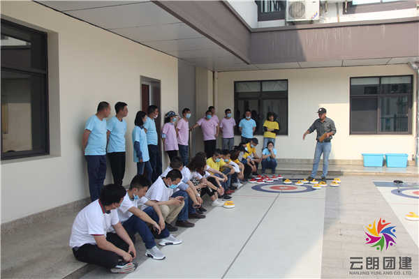 公司員工如何組織團(tuán)建活動(dòng).jpg